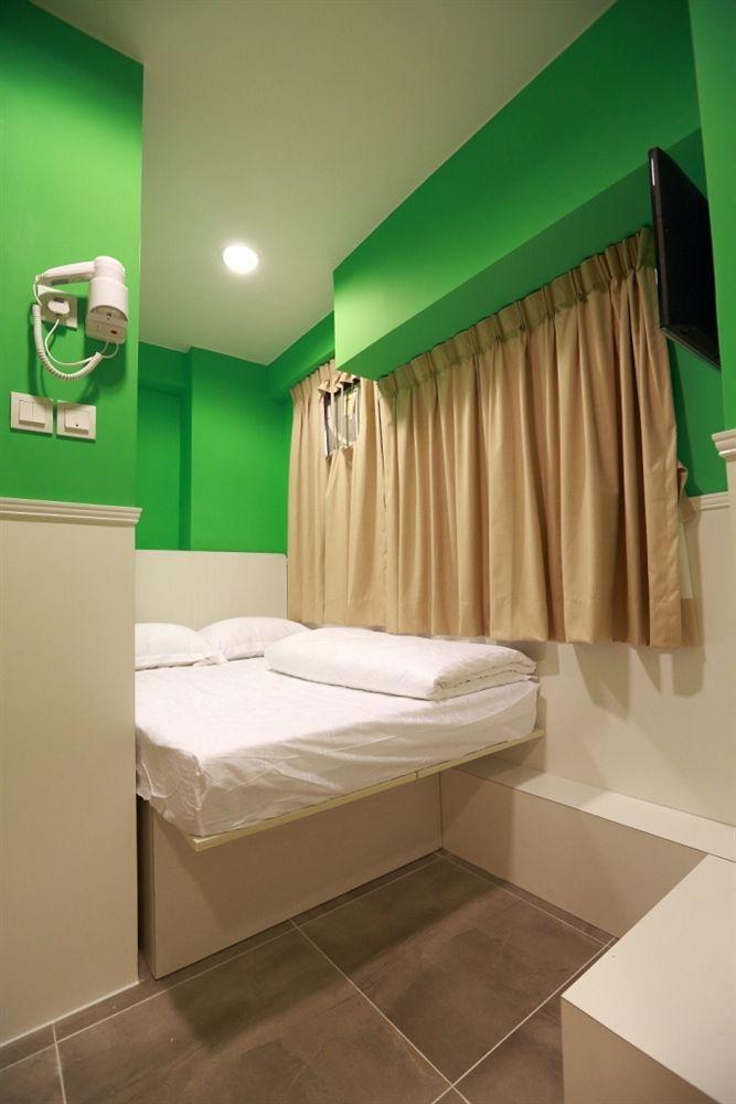 Colorz Hostel ฮ่องกง ภายนอก รูปภาพ